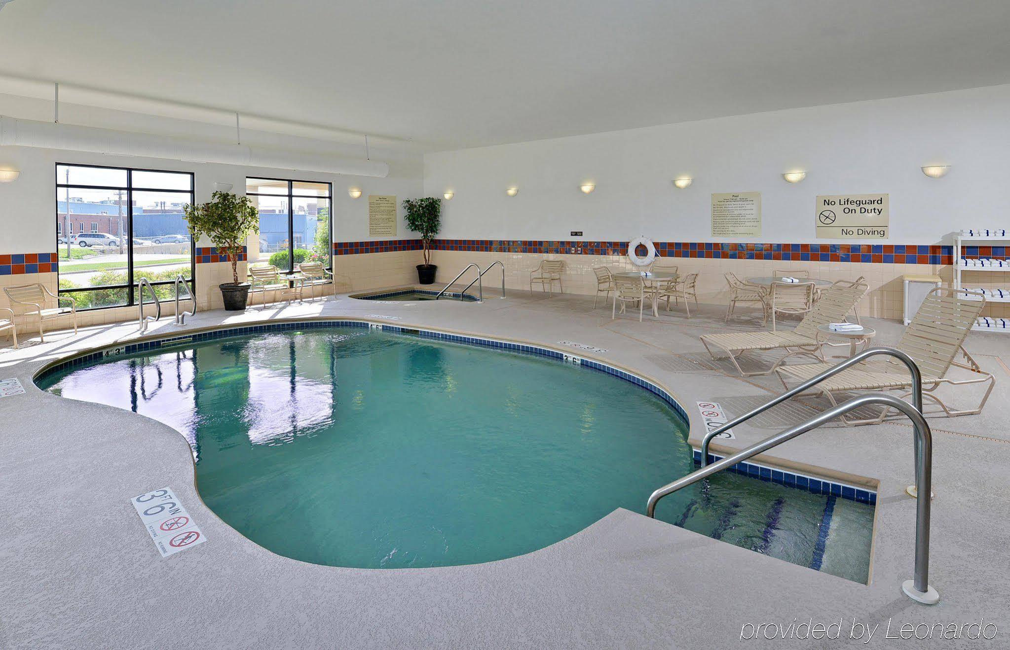 Hampton Inn Keokuk Exterior foto